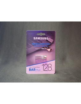 Flesh-ierīce Samsung BAR Plus 128GB Champagne Silver ir stilīgs un ātrs USB 3.1 atmiņas disks ar 128 GB ietilpību